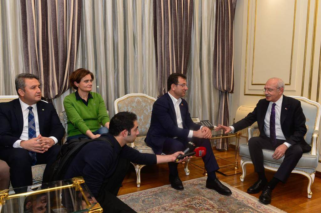 Almanya ziyaretini yarıda kesen Kemal Kılıçdaroğlu Saraçhane'de: Hüzün bize yakışmaz 5